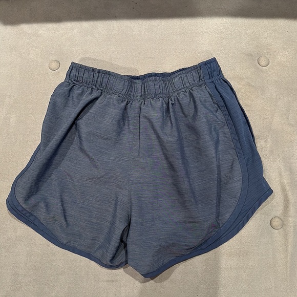 Nike Dri-Fit Running Shorts - Picture 6 of 7